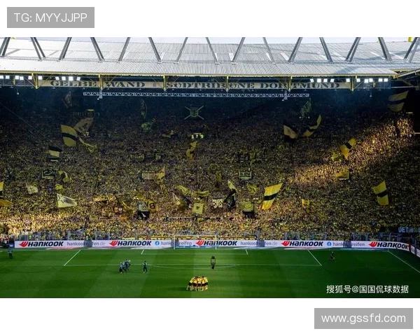 多特蒙德锋线持续发威，状态回暖引发球迷热议