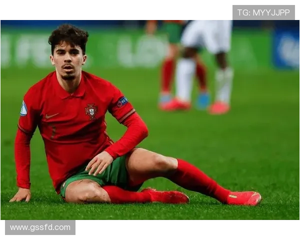 维蒂尼亚欧冠连续首发硬仗中的输出能力解析